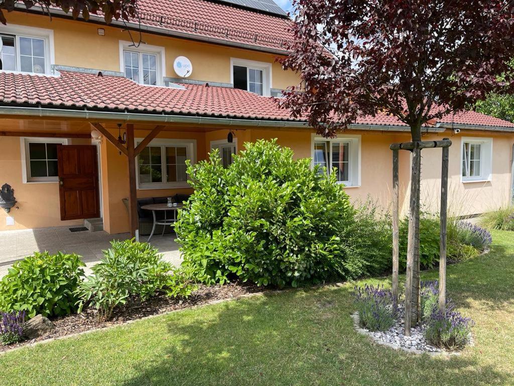 Apartman Elen - 6 Luzek, 86 M2 Decin Exterior foto