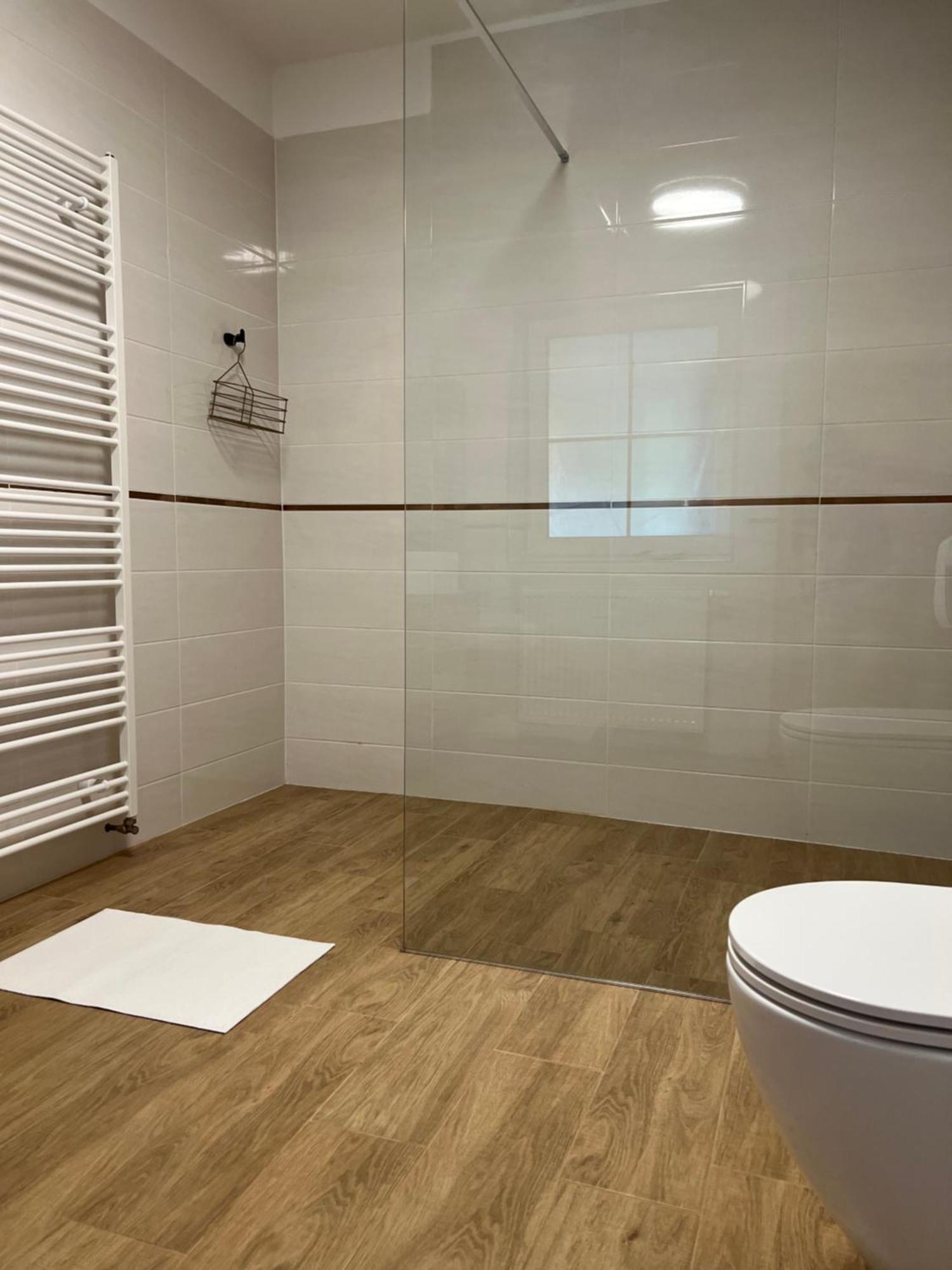 Apartman Elen - 6 Luzek, 86 M2 Decin Exterior foto